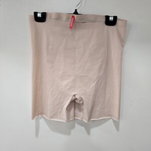 Spanx Shapewear Shorts Size M